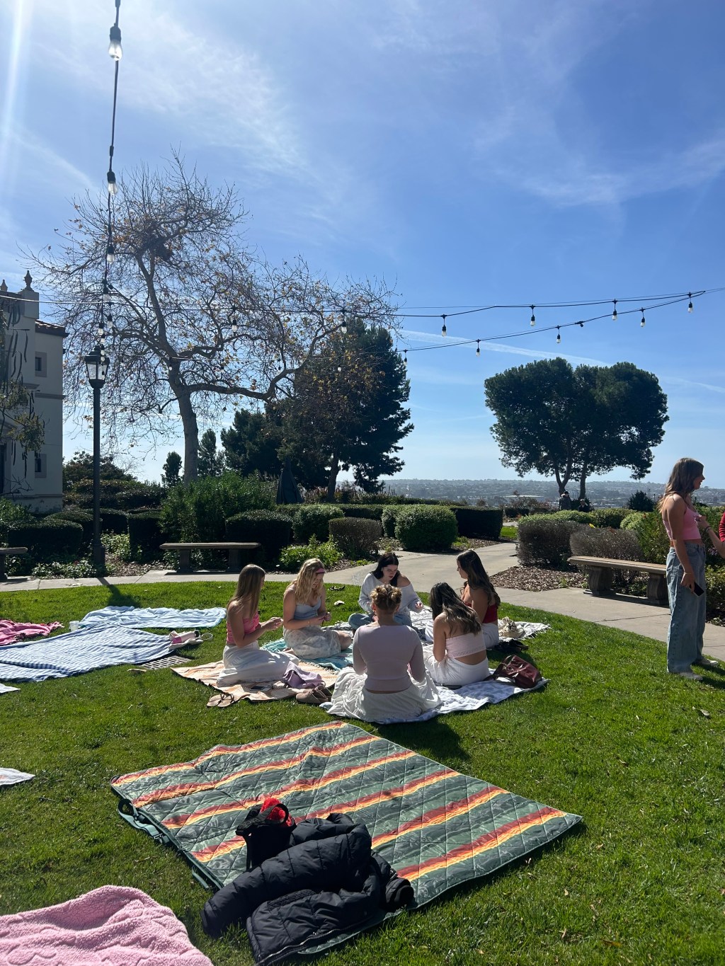 What we wish we knew as first years  