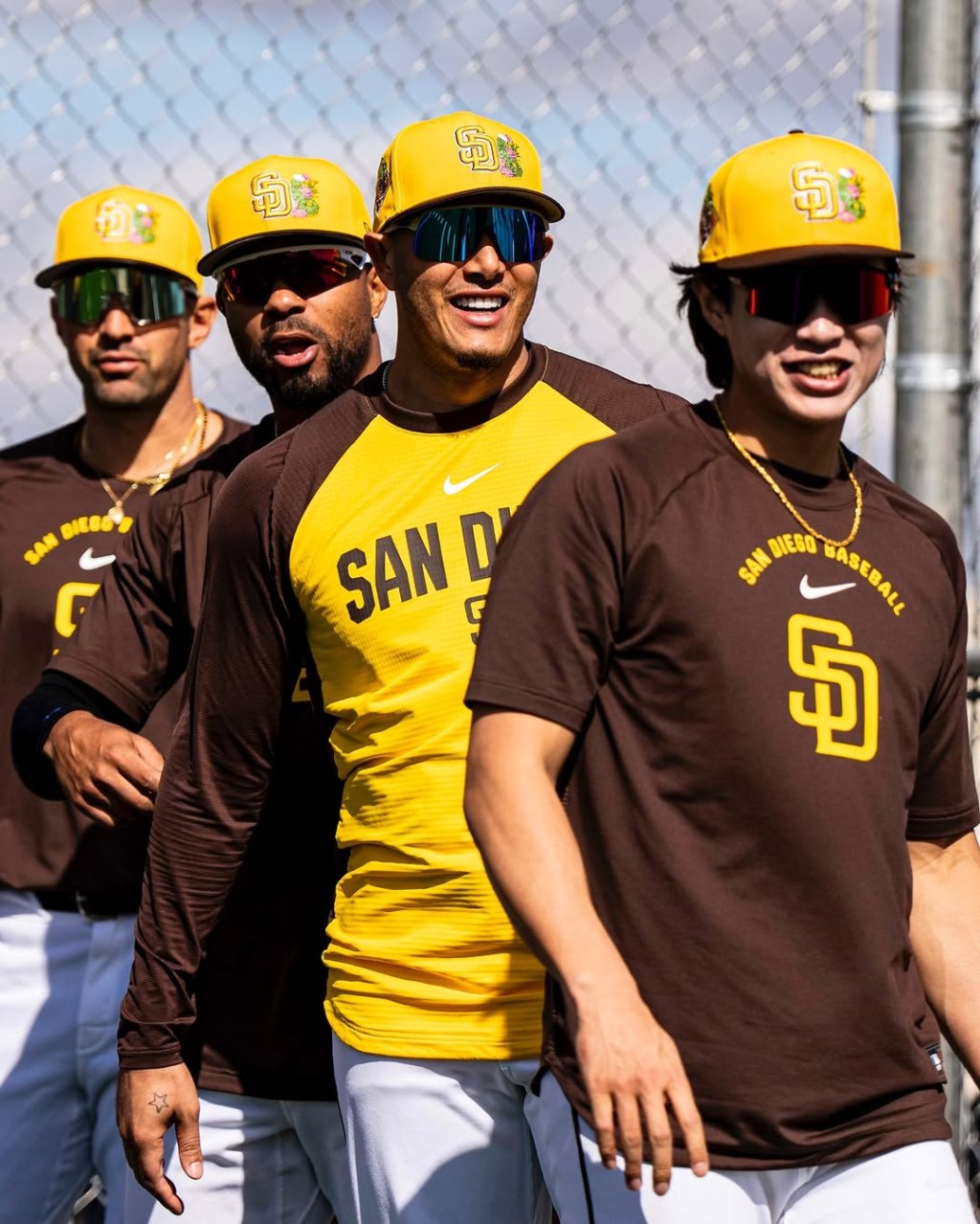 Padres take measured approach during offseason