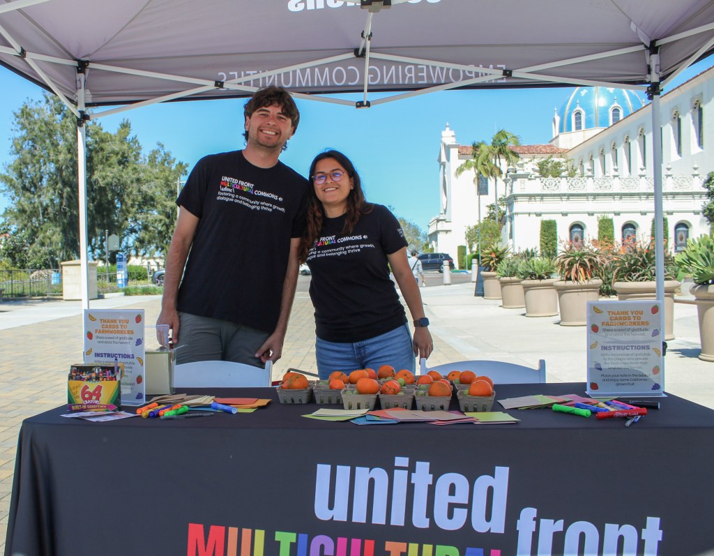 Toreros thank farmworkers with letters